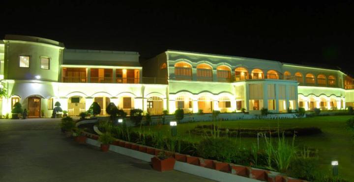 Chanakya Bnr Hotel Ranchi Ngoại thất bức ảnh