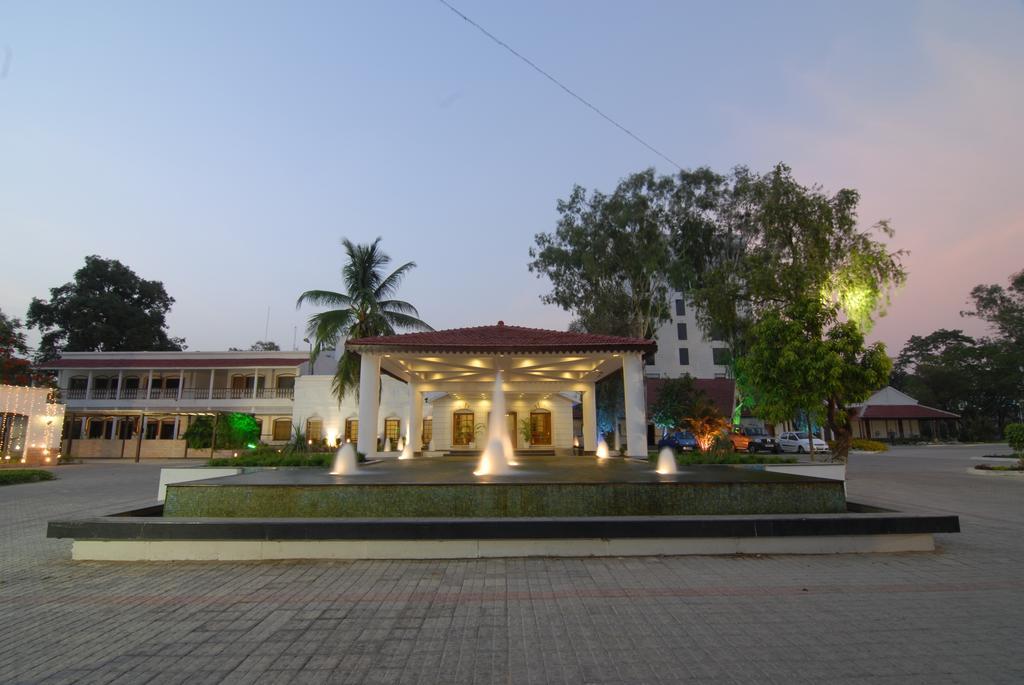 Chanakya Bnr Hotel Ranchi Ngoại thất bức ảnh
